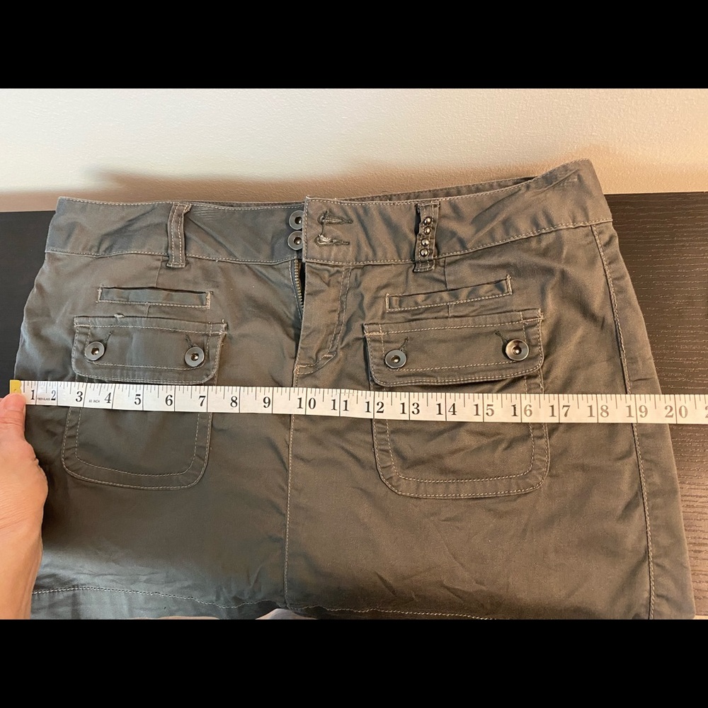 Mini skirt - Picture 6 of 10